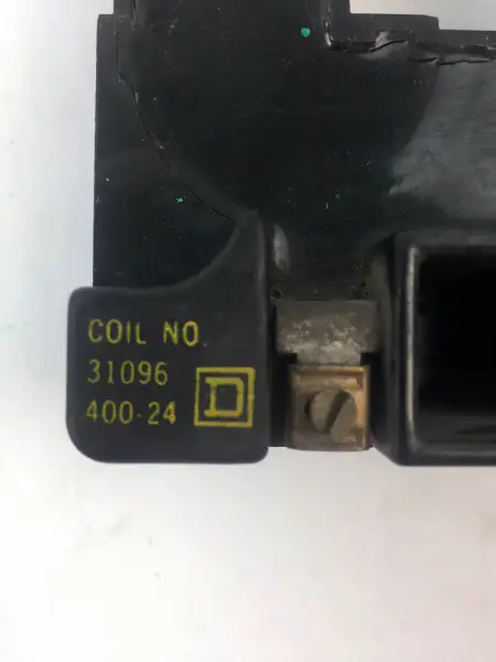方形 D 31096-400-24