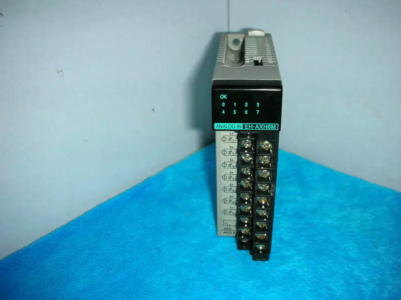 Hitachi eh-axh8m