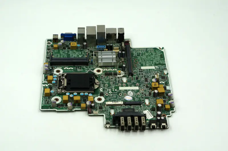 HP 8300 Elite 656939-001 711787-001/501/601 656937-002 主機板