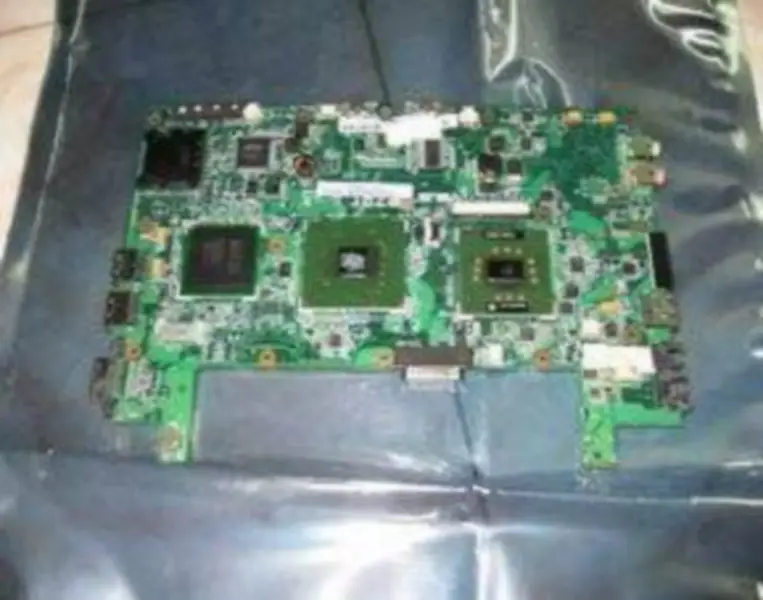 華碩 900 主機板