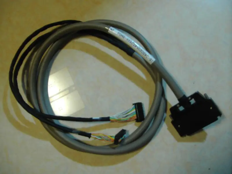 三菱 A6CON1 PLC 電纜