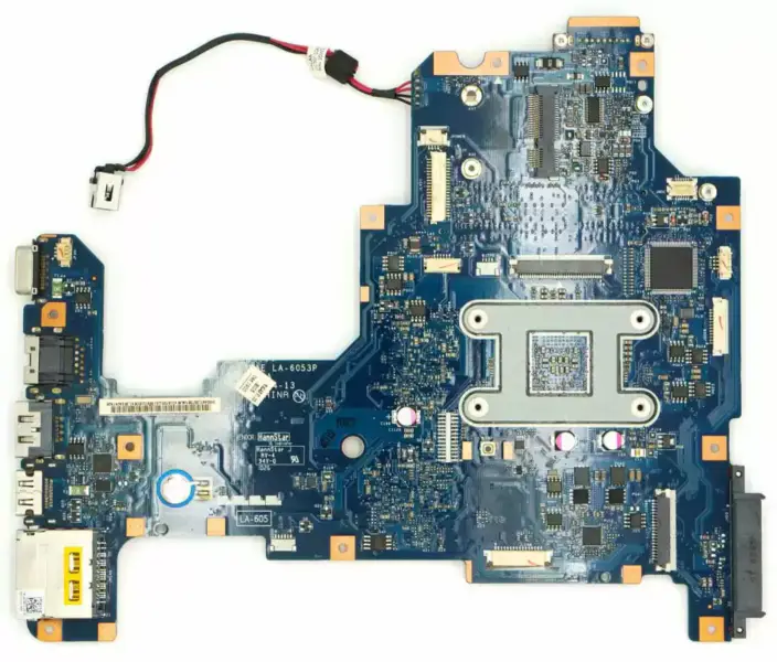 Toshiba Satellite L670D L675D LA-6053P 主機板