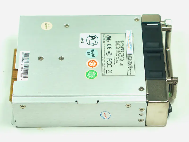 Zippy Emacs MRT-6300P-R 電源供應器