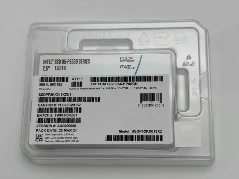 Intel P5530 系列固態硬碟機