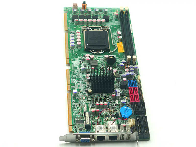 IEI PCIE-Q670-R20 主機板