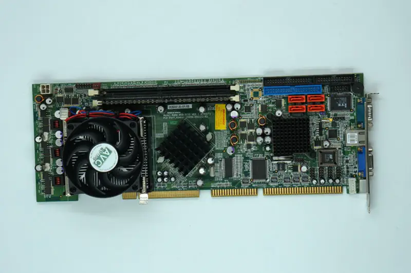 IEI 工業主機板 WSB-9150-R10 配備 CPU RAM 和風扇